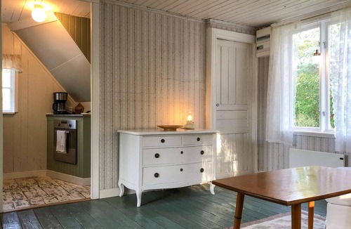 Vikbolandet House | 1 bedroom cozy home in Vikbolandet