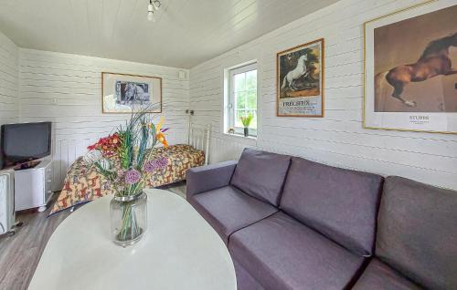 Munka-Ljungby House | 1 Bedroom Gorgeous Home In Munka Ljungby