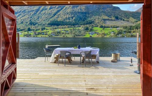 Sykkylven House | 1 Bedroom Gorgeous Home In Straumgjerde