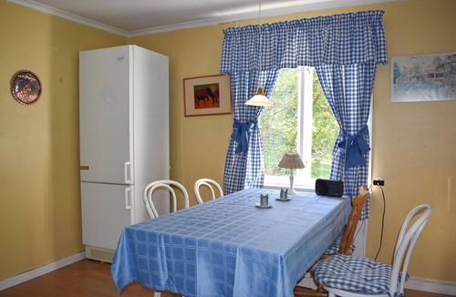 Ronneshytta Apartment | 1 bedroom gorgeous apartment in Rönneshytta