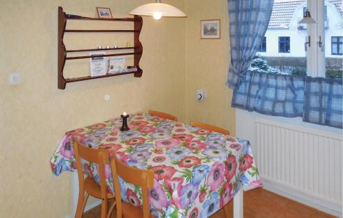 Kivik Apartment | 1 Bedroom Lovely Apartment In Kivik