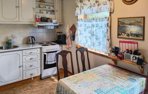 Lindesnes Apartment | 1 Bedroom Lovely Apartment In Lindesnes
