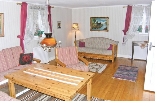 Blomstermala House | 1 bedroom lovely home in Blomstermåla