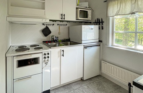 Aspered House | 1 bedroom lovely home in äspered