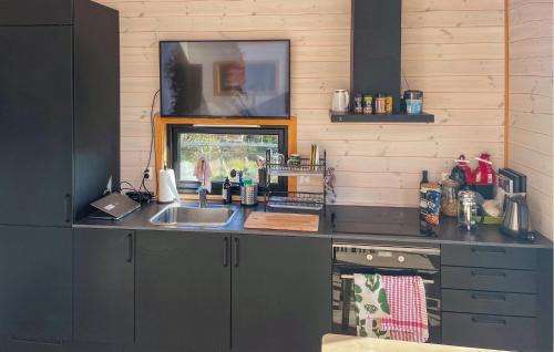Bjugn House | 1 Bedroom Lovely Home In Lysøysundet