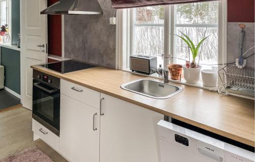Soderkoping House | 1 Bedroom Lovely Home In Söderköping