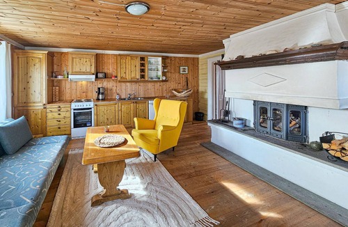 Krodsherad House | 1 bedroom stunning home in Krøderen