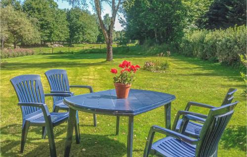 Roke House | 1 Bedroom Stunning Home In Röke