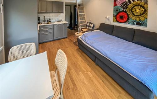 Falkenberg House | 1 Bedroom Stunning Home In Grimsholmen