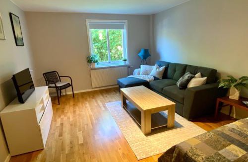 Stromstad Apartment | 1 rums-lägenheter, Gångavstånd till Strömstads Centrum