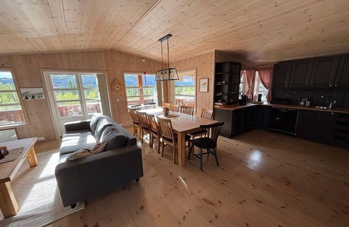 Nord-Torpa House | 10 person holiday home in NORDTORPA