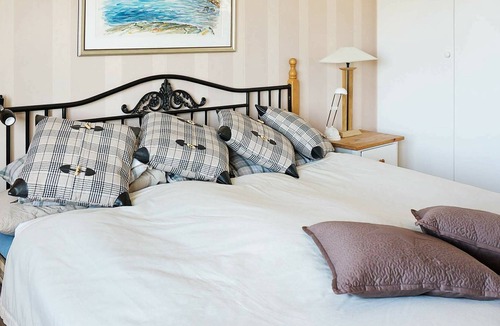 Frillesas House | 10 person holiday home in Frillesås