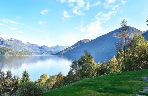 Volda House | 10 person holiday home in Folkestad