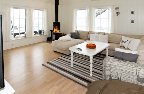 Aseral House | 10 person holiday home in ÅSERAL