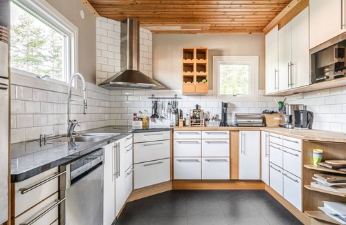 Katrineholm House | 100 m² House ∙ 4 bedrooms ∙ 8 guests