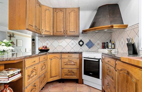 Osby Villa | 100 year old villa close to nature & lake
