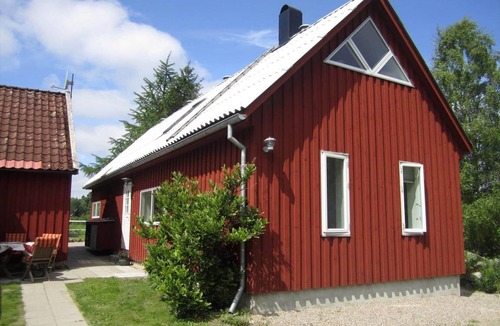 Roke House | 105 m² House ∙ 3 bedrooms ∙ 7 guests