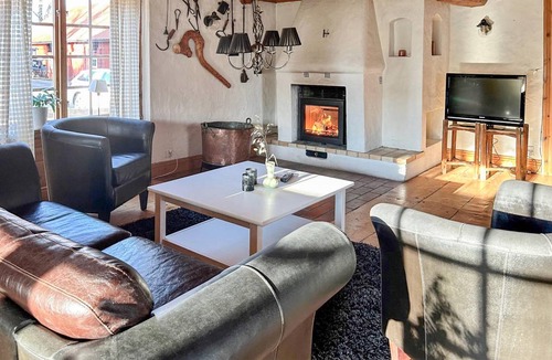 Skovde Municipality House | 105 m² House ∙ 2 bedrooms ∙ 6 guests