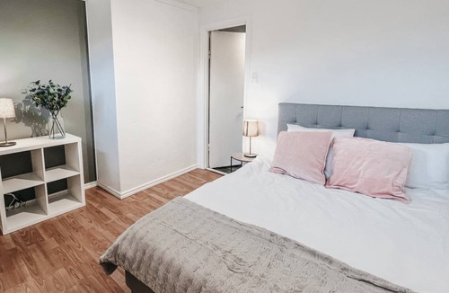 Fredriksberg House | 110 m² House ∙ 3 bedrooms ∙ 14 guests
