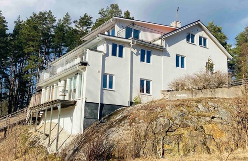 Flen Apartment | 120 m² Apartment ∙ 5 bedrooms ∙ 10 guests