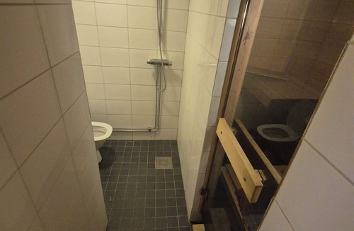 Pitea Apartment | 124 m² guest apartment in a central location with a sauna and private entrance