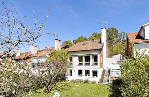 Sigtuna House | 125 m² House ∙ 4 bedrooms ∙ 2 guests