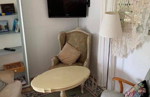 Stora Mellosa Bed & Breakfast | 15 m² Bed and breakfast ∙ 2 guests