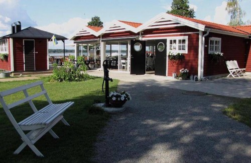 Stora Mellosa Bed & Breakfast | 15 m² Bed and breakfast ∙ 2 guests