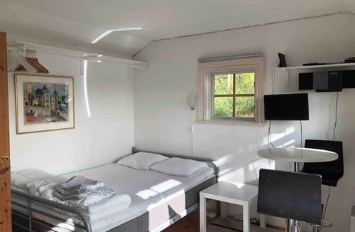 Huvudsta House | 15 m² House ∙ 1 bedroom ∙ 2 guests