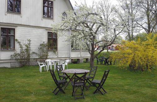 Varnhem Bed & Breakfast | 16 m² Bed and breakfast ∙ 2 guests