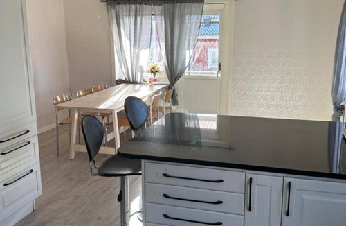 Borlange Apartment | 160 m² Apartment ∙ 5 bedrooms ∙ 10 guests