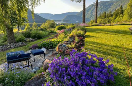 Bygland House | 17Th-Century Cabin With Garden By Byglandsfjord