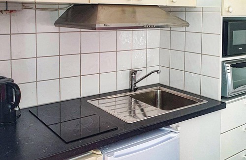 Motala House | 18 m² House ∙ 1 bedroom ∙ 4 guests