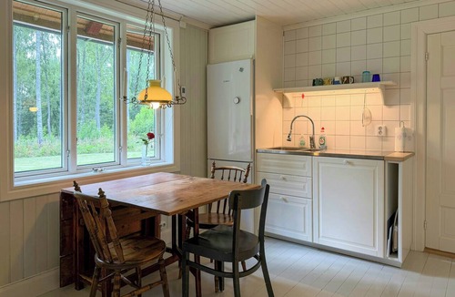 Tibro House | 18th century cottage in private forest