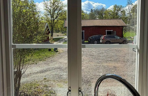 Enhorna House | 18th-century vicarage by Lake Mälaren