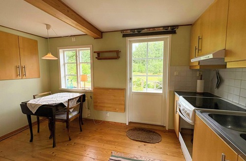 Vinslov House | 1909 farmhouse cottage