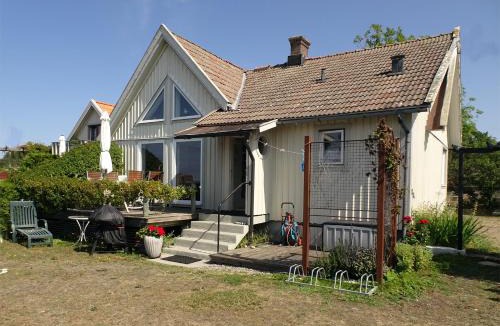 Byxelkrok House | 1B, Stuga m havsutsikt & 50m till strand