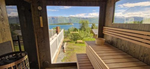 Lyngen Apartment | 1st floor, Lyngen Alps, sauna included