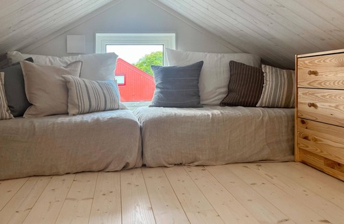Groto House | 2 bedroom accommodation in Grötö