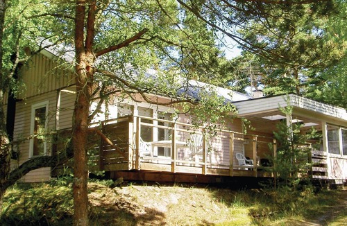 Yngsjo House | 2 bedroom amazing home in Yngsjö