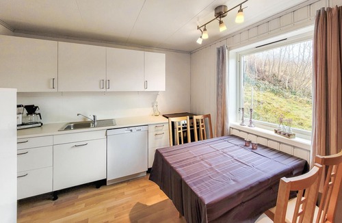 Sveio Apartment | 2 bedroom awesome apartment in Sveio