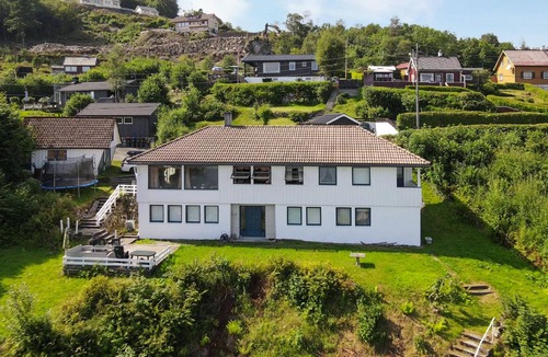 Sveio Apartment | 2 bedroom awesome apartment in Sveio