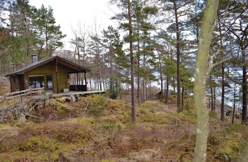 Suldal House | 2 bedroom awesome home in Vanvik