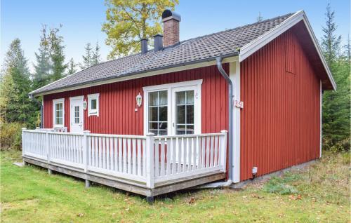 Tviklippan House | 2 Bedroom Awesome Home In Eksjö