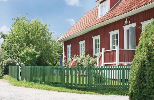 Eskilstuna House | 2 Bedroom Beautiful Home In Eskilstuna