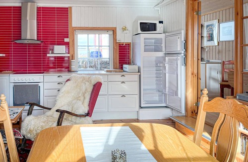 Indre Nærøy House | 2 bedroom beautiful home in Indre Nerøy