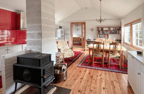 Indre Nærøy House | 2 bedroom beautiful home in Indre Nerøy