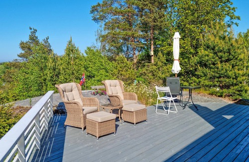 Lillesand House | 2 bedroom cozy home in Brekkestø