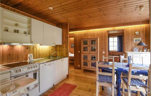 Stromstad House | 2 Bedroom Cozy Home In Strömstad