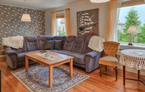 Falkoping House | 2 Bedroom Cozy Home In Falköping